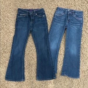 2 pairs of jeans